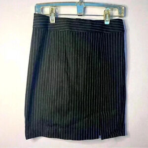 Banana Republic Factory Women’s Size 4P Pinstripe Front Slit Pencil Skirt NWT